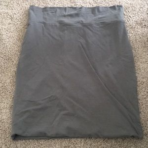 XXI grey pencil skirt